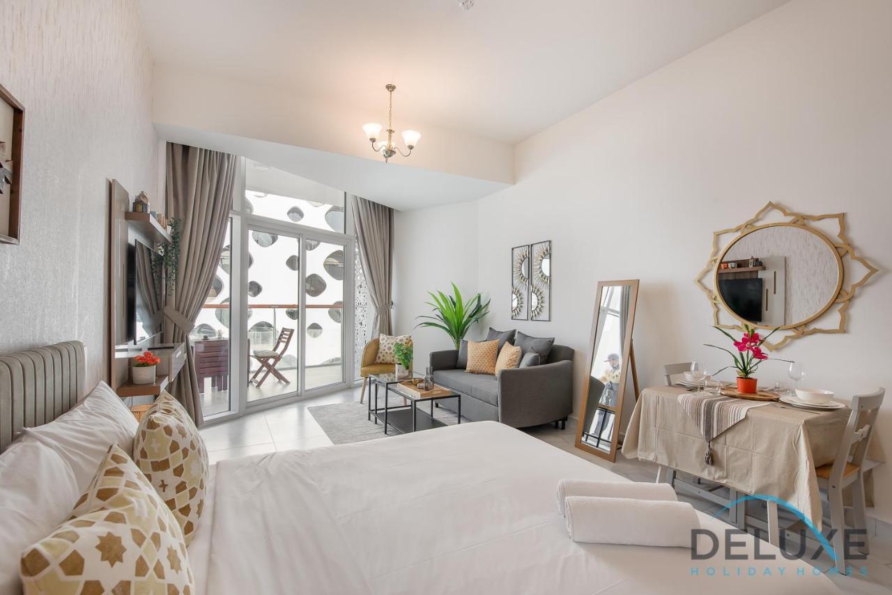 Intimate Studio At Millennium Binghatti Residence Business Bay By Deluxe Holiday Homes Дубай Экстерьер фото